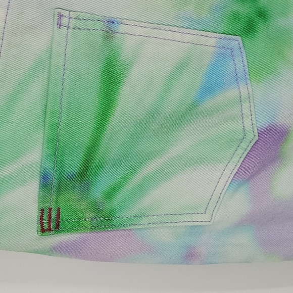 NWT BDG Urban Outfitters Women’s Floral Multicolor Tie Dye Cowboy Jeans Size 27 - Picture 8 of 17